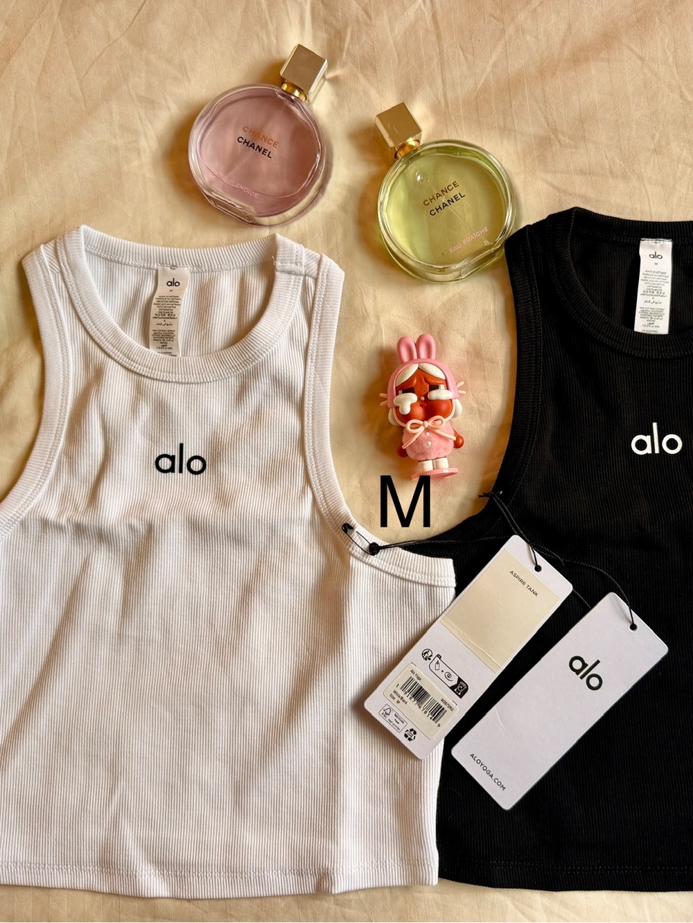 ALO Yoga Ribbed Tank Tops - White & Black bundle